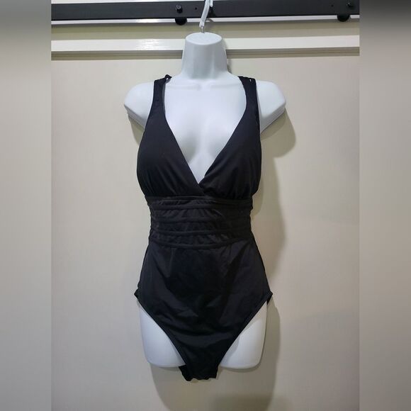 La Blanca Island Goddess Multi-Strap Cross-Back One Piece NWT size 14 Black - Picture 3 of 5